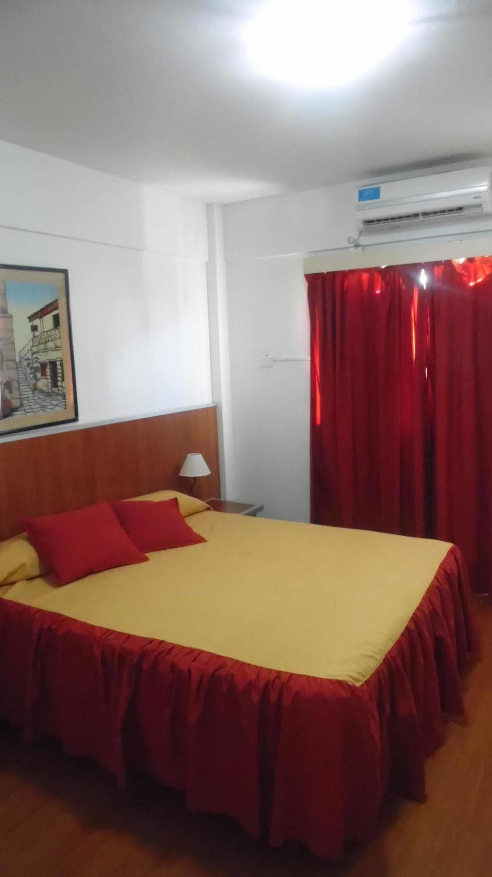Adrazi Internacional 3* Buenos Aires