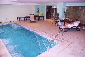 Hotel Reconquista Plaza