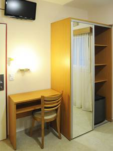 Osam Hotel 3*