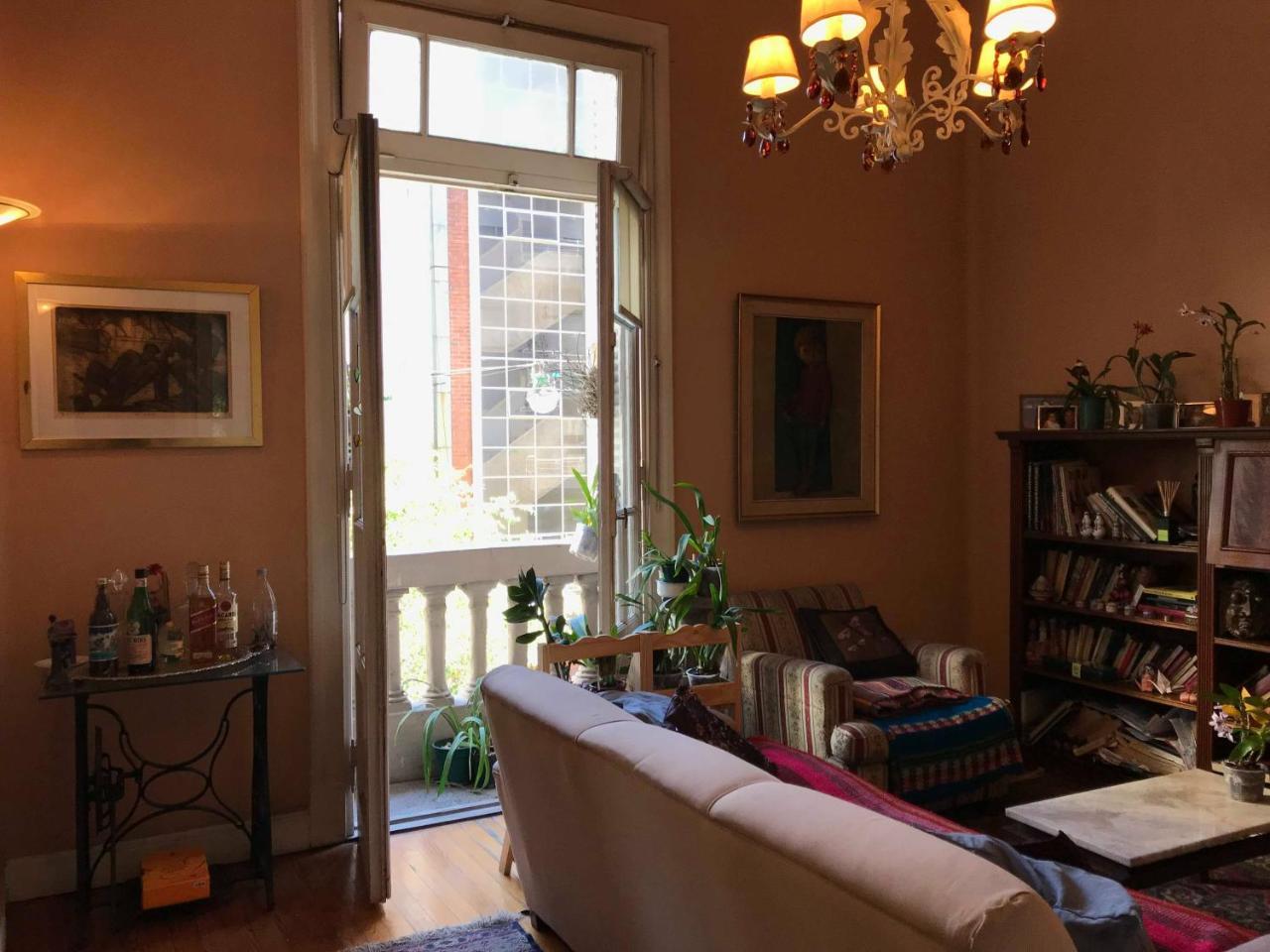 Mariel Acomodação com café da manhã  Buenos Aires