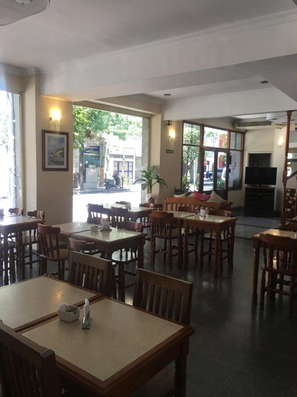Rey 3* Ciudad Autónoma de Buenos Aires