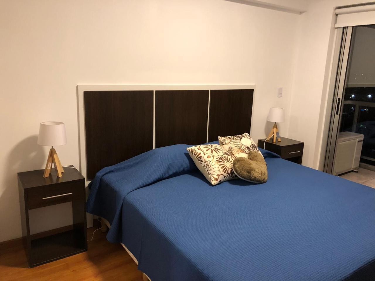 Metropolitan Charlone Apartamento