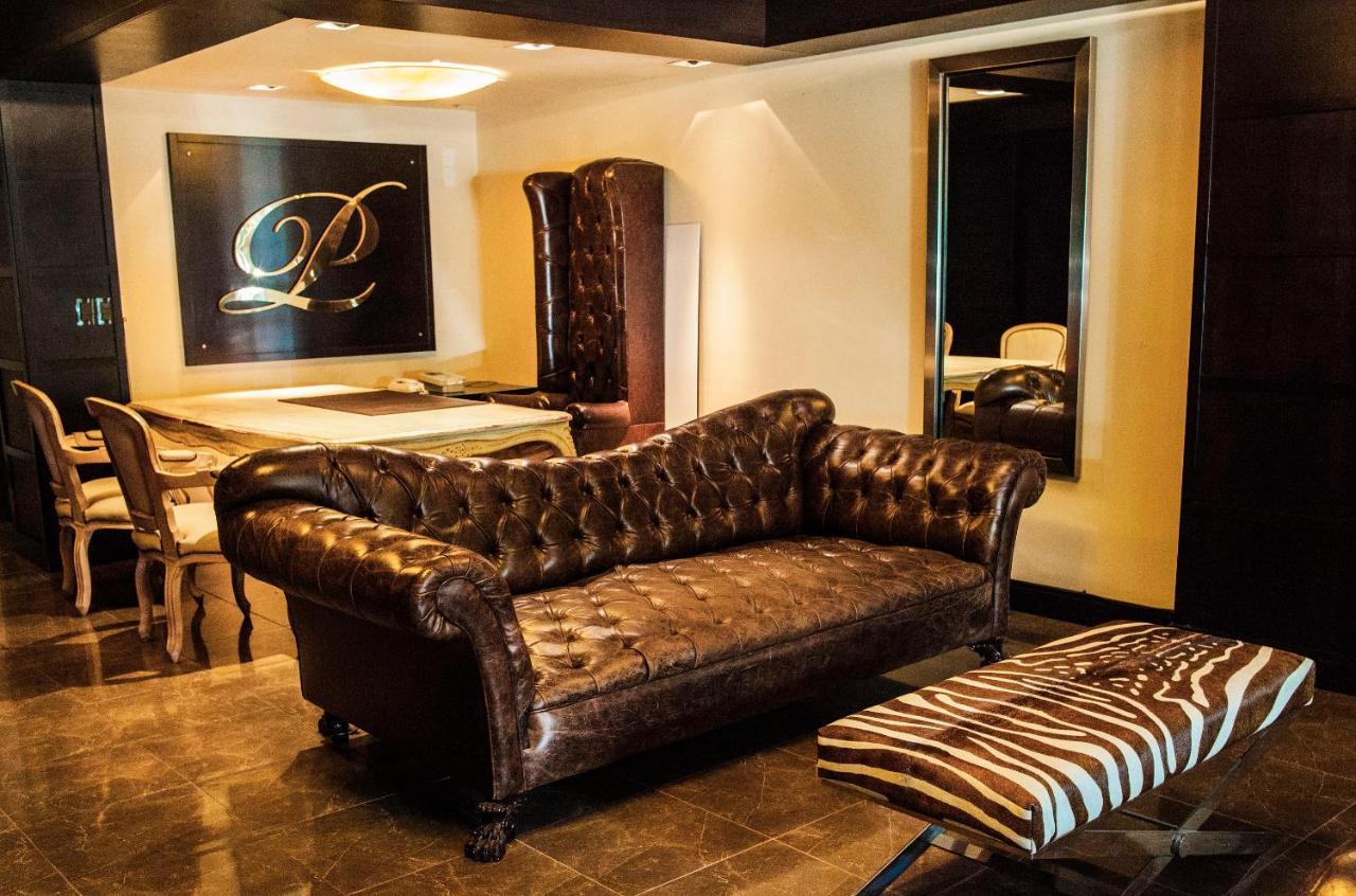 Palermo Tower - Full Amenities! *