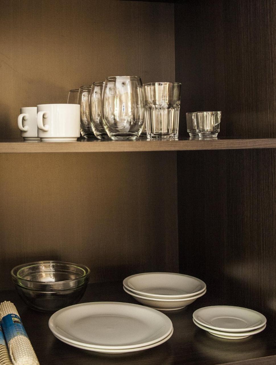 Palermo Tower - Full Amenities! *