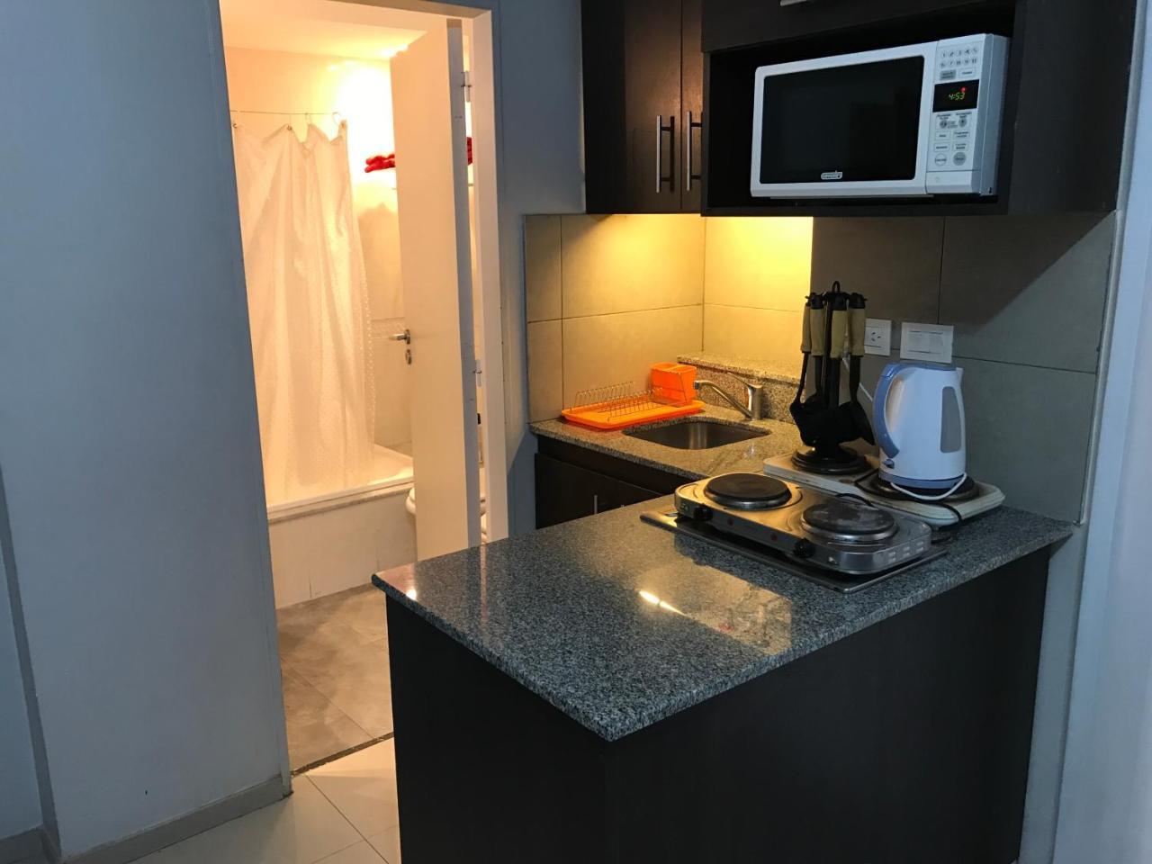 Defensa 1057 Apartamento *