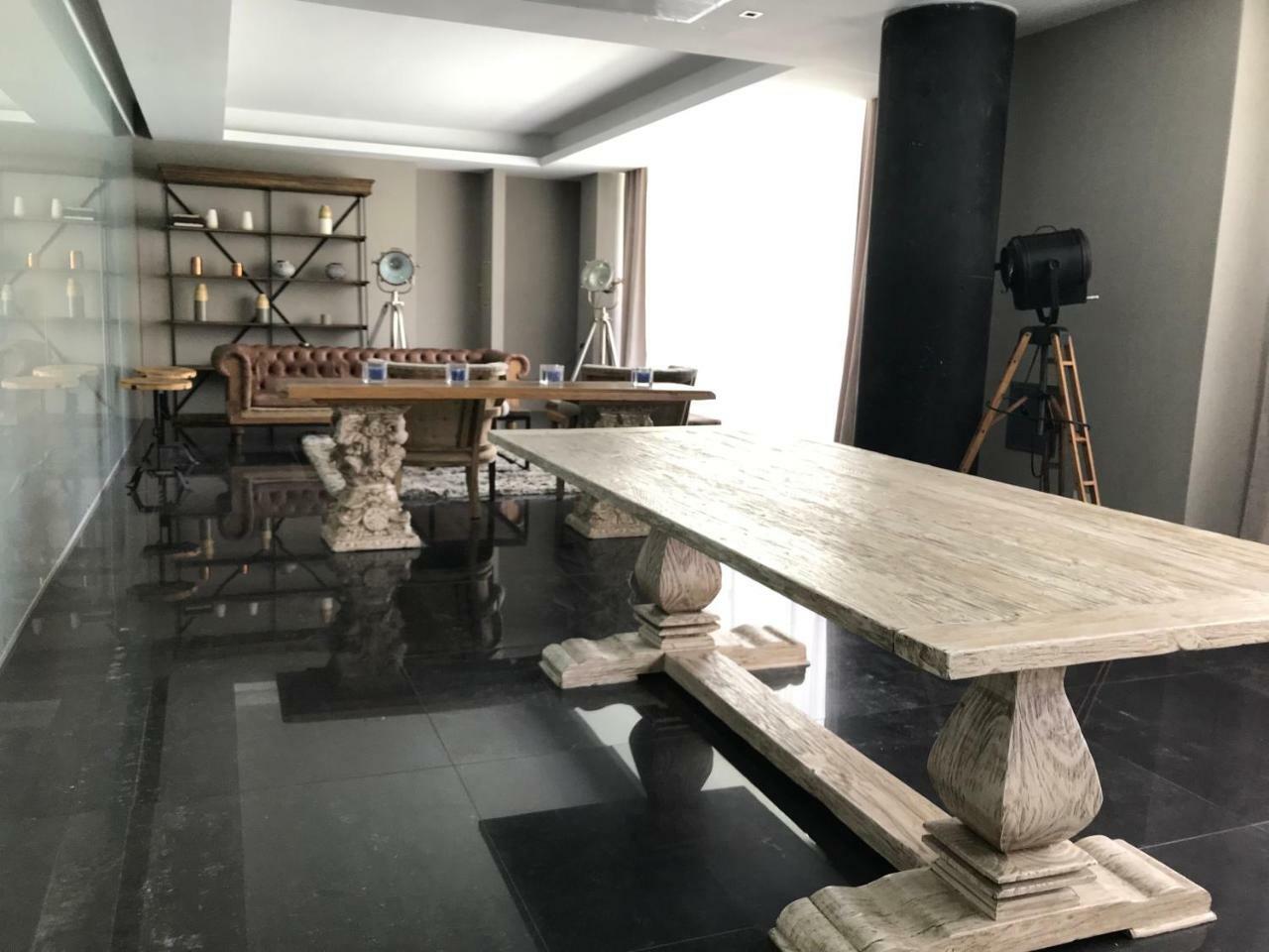 Madero Apartment *