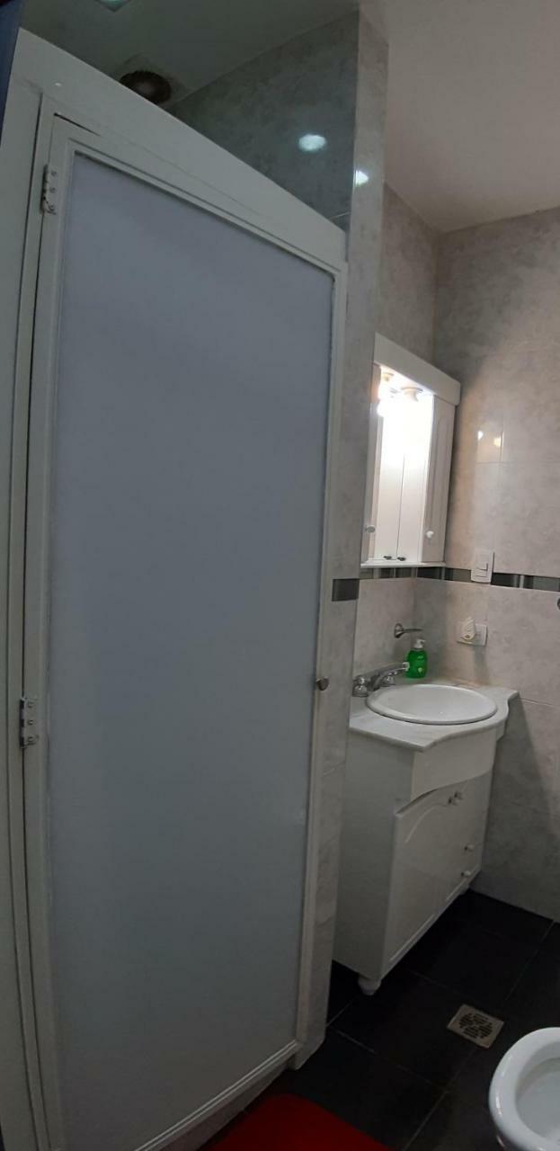 Apartamento Departamento Centrico Uriburu Y Corrientes