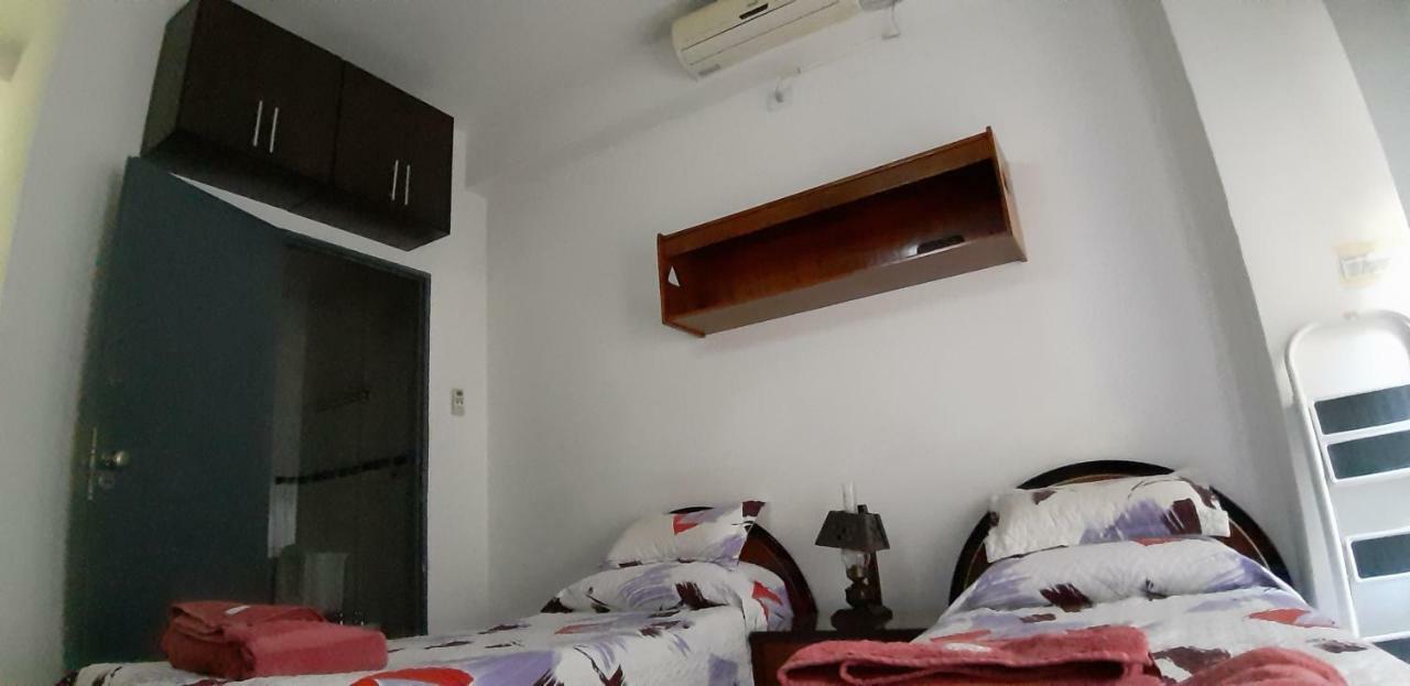 Apartamento Departamento Centrico Uriburu Y Corrientes Ciudad Autónoma de Buenos Aires