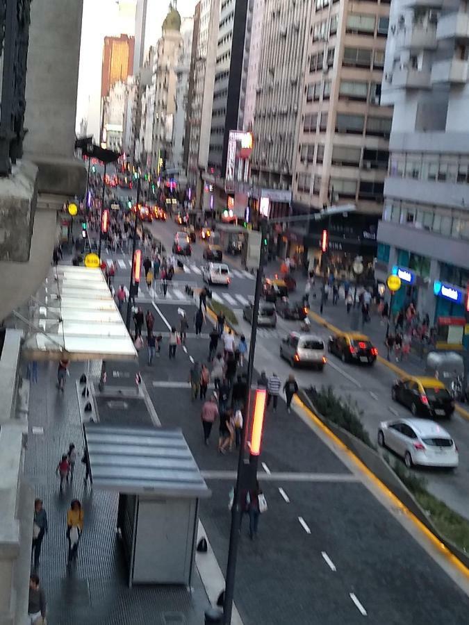 Corrientes Y Uruguay * Ciudad Autónoma de Buenos Aires