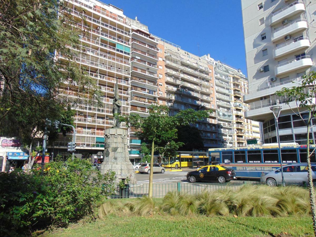 Santa Fe 4950 * Buenos Aires
