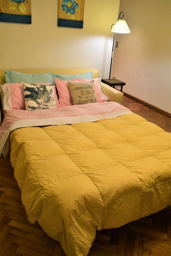Excelente Ubicación En Apartamento *