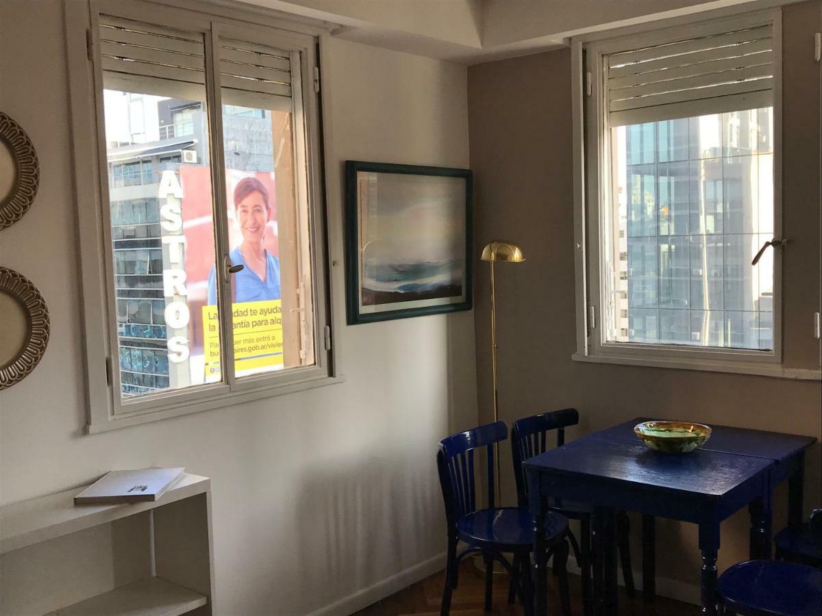 Apartamento Dpto. Av. Corrientes Al 700-centro Ciudad Autónoma de Buenos Aires