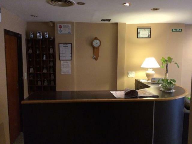Hotel Viedma *