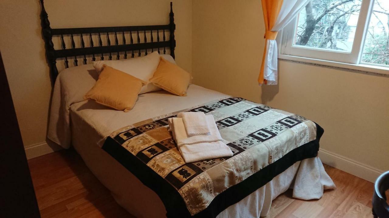 Excelente Departamento Con Balcon A La Calle Sobre Avenida Apartamento Buenos Aires