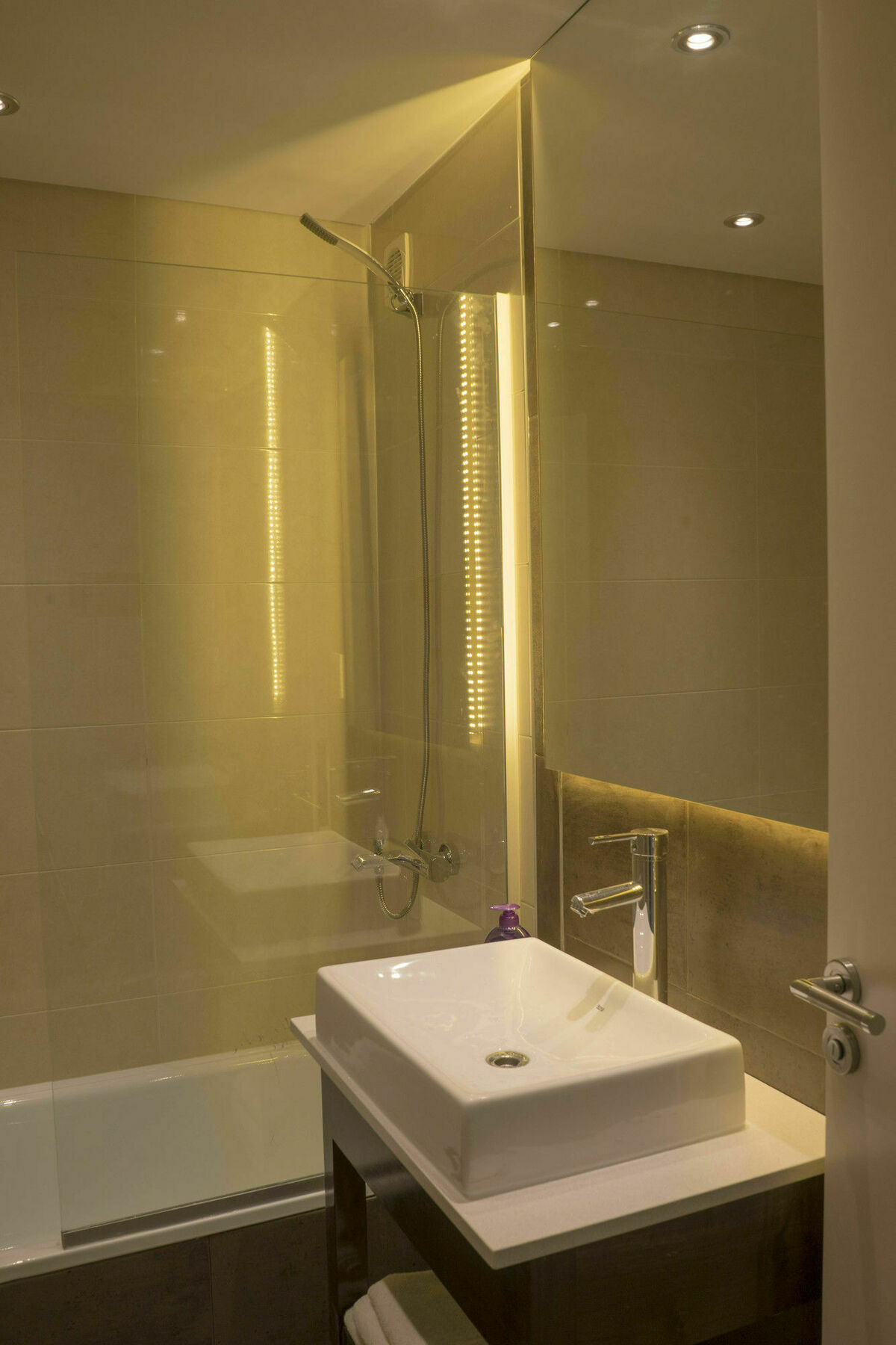 Apartahotel Lemon 3*
