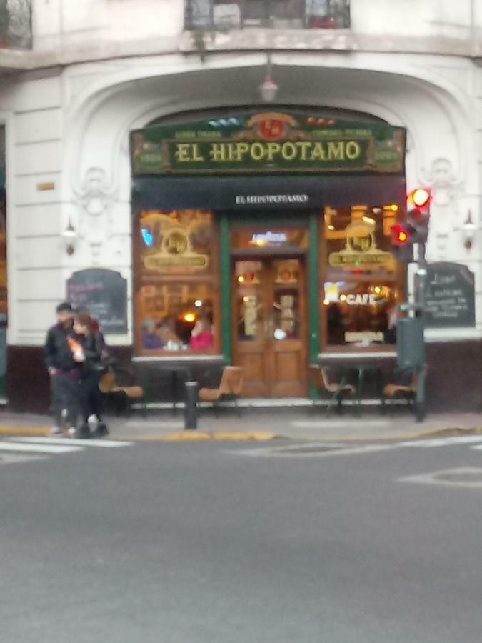 Calido En Parque Lezama * Ciudad Autónoma de Buenos Aires