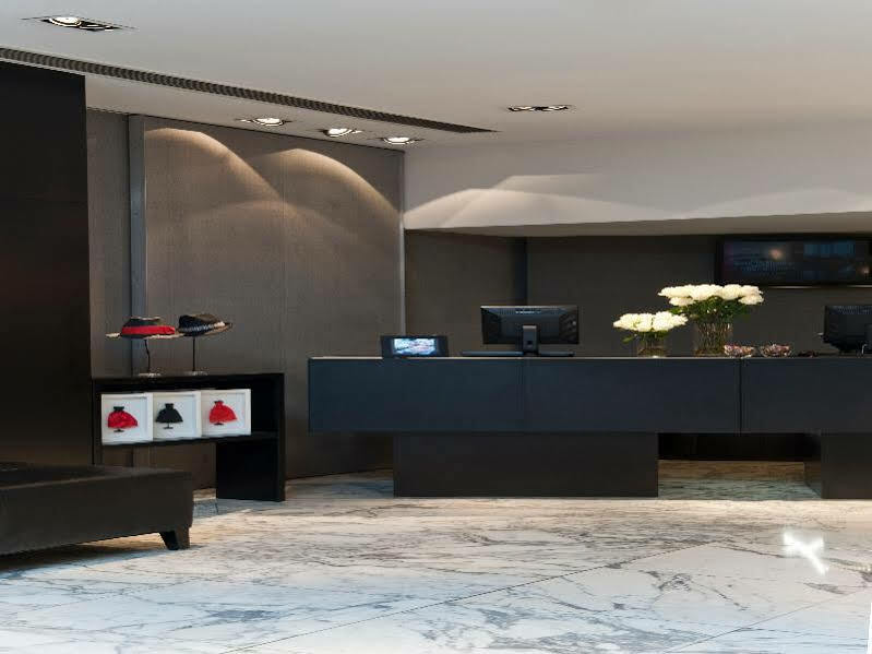 Nh Tango Hotel 4*