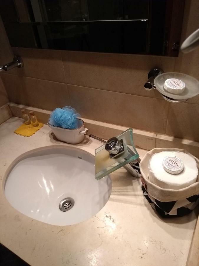 Apartamento Av Corrientes Y Esmeralda! Teatros!!! Depto 53mts! Cómodo Y Equipado - Cuidamos Su Estadía *