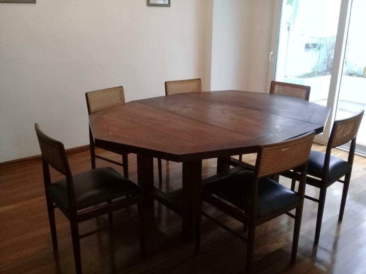 Cabildo Y Juramento Con Parrilla Apartamento