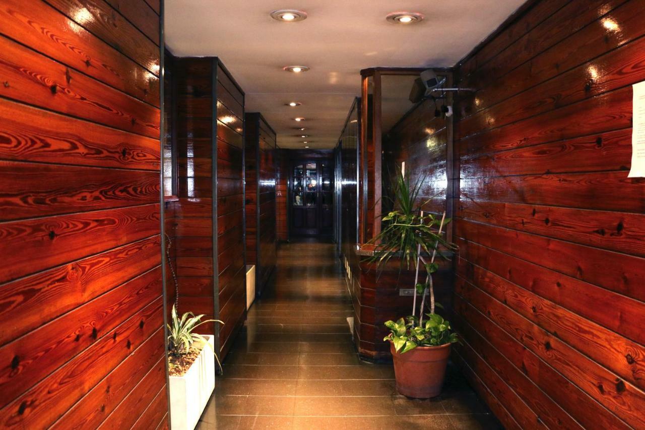 Esmeralda Y Tucumán Apartamento
