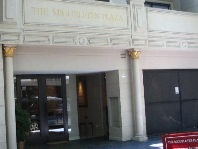 The Migueletes Plaza Aparthotel 3*