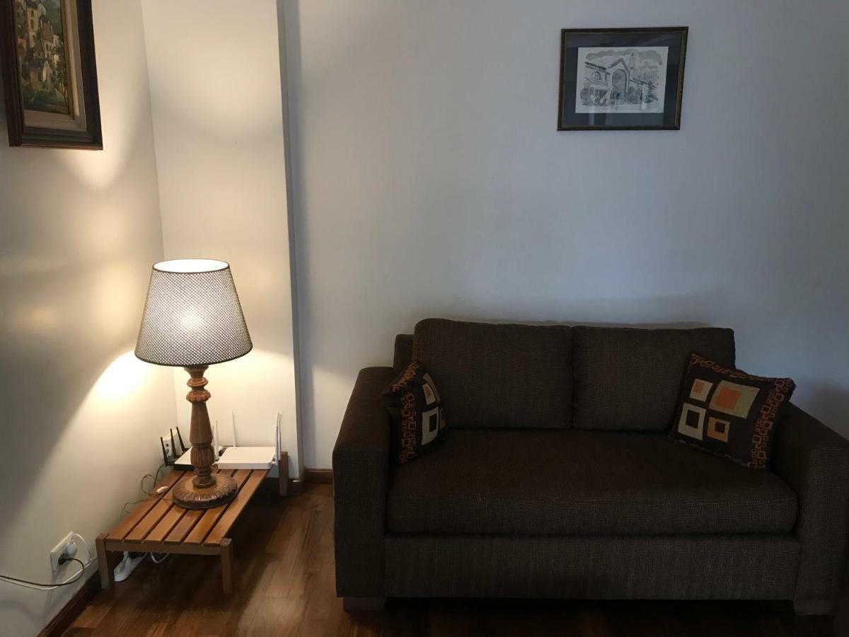 Apartamento Cabildo Y Juramento Con Parrilla