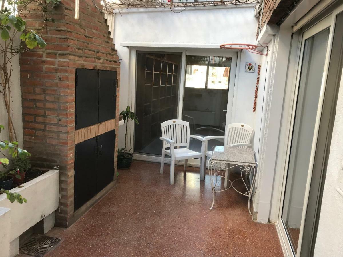 Cabildo Y Juramento Con Parrilla Apartamento