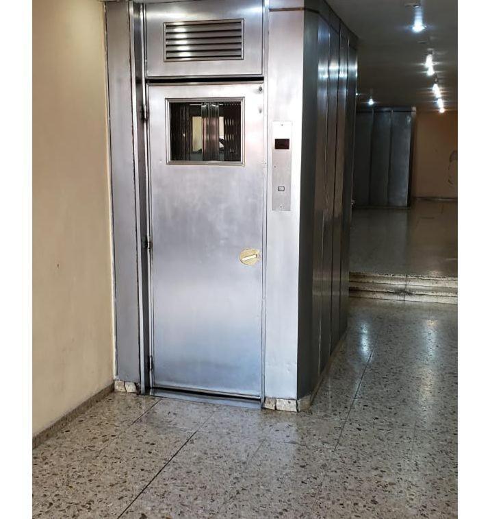 Apartamento Bairestop Con 2 Y Estacionamiento Buenos Aires