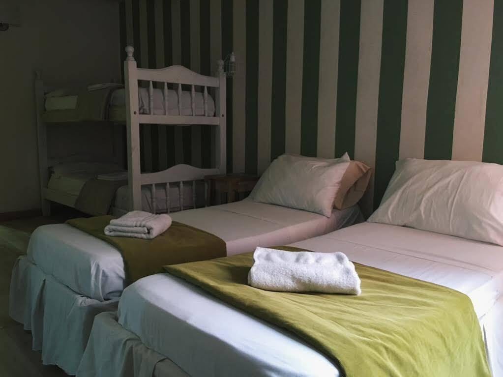 V&s Boutique Hostal *