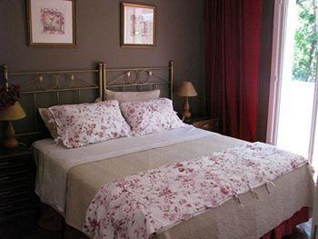 Simple & Charming Inn 3*