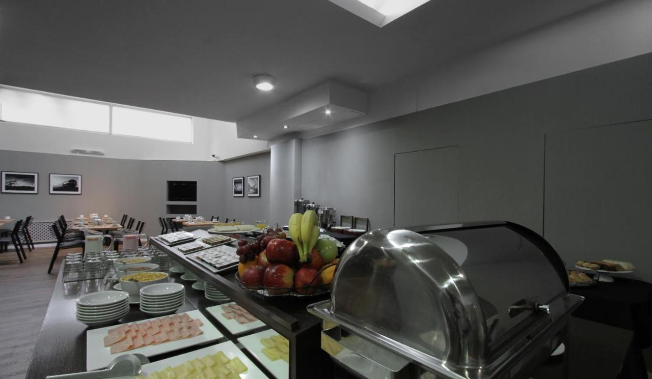 Hotel 8 De Octubre