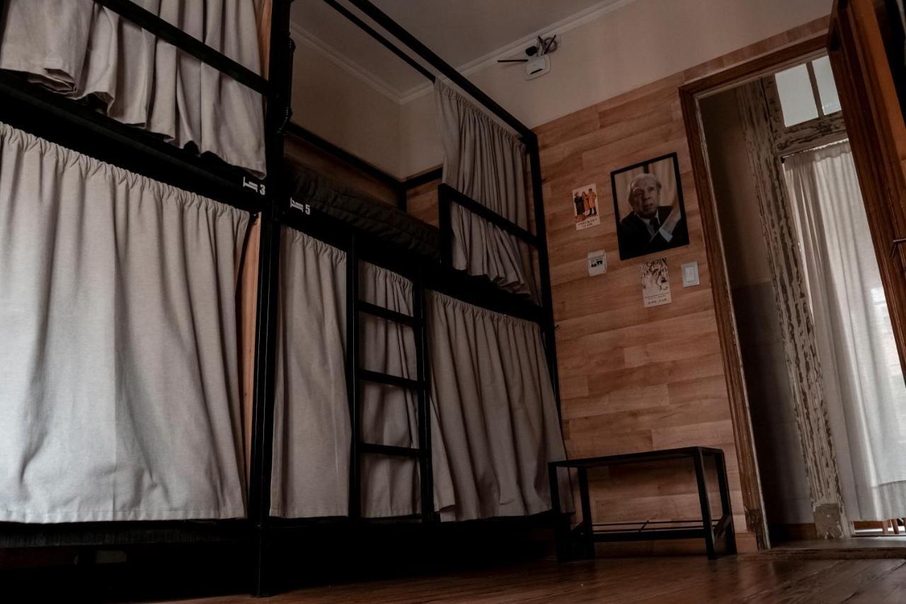 Che Juan Ba Hostal *