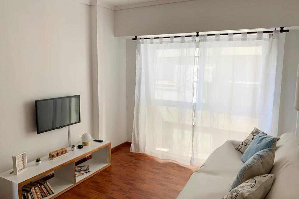 Luminoso Departamento, Moderno Y De Diseno