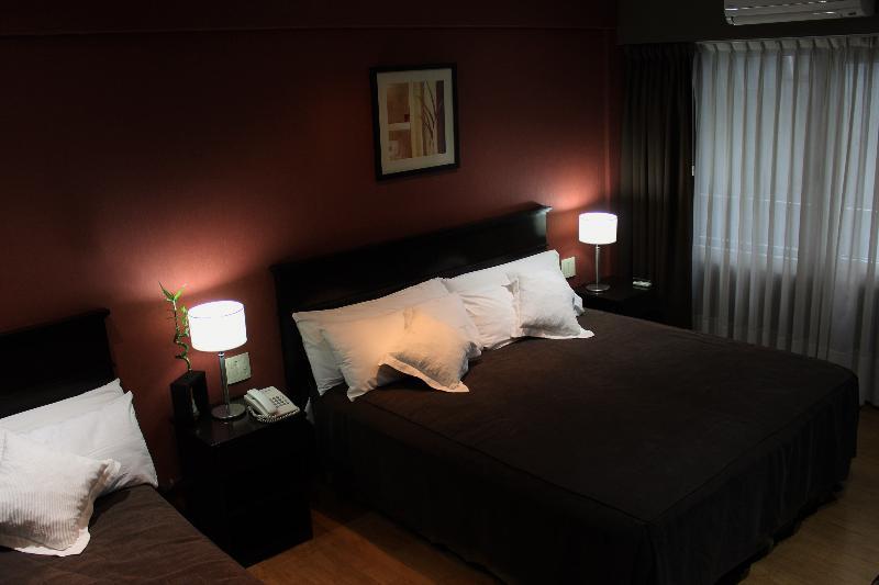 Hotel 8 De Octubre