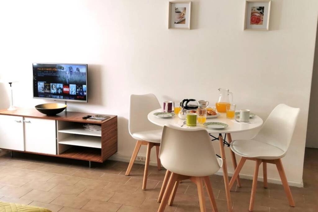 Apartamento Luminoso 2 Ambientes En Almagro Av Corrientes 3 Personas