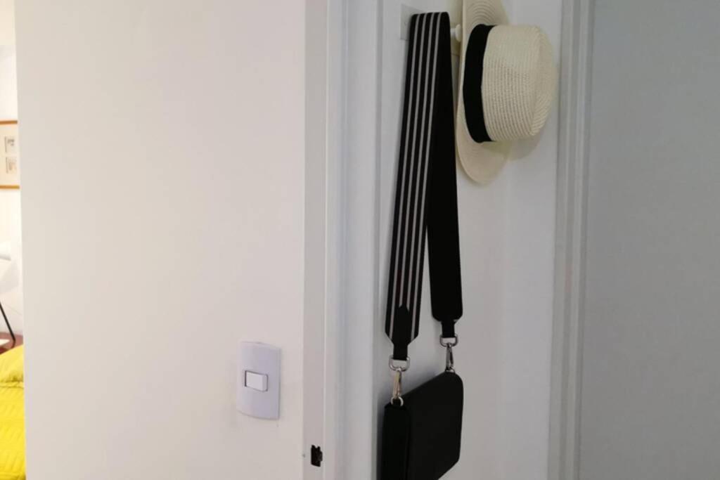 Luminoso 2 Ambientes En Almagro Av Corrientes 3 Personas Apartamento