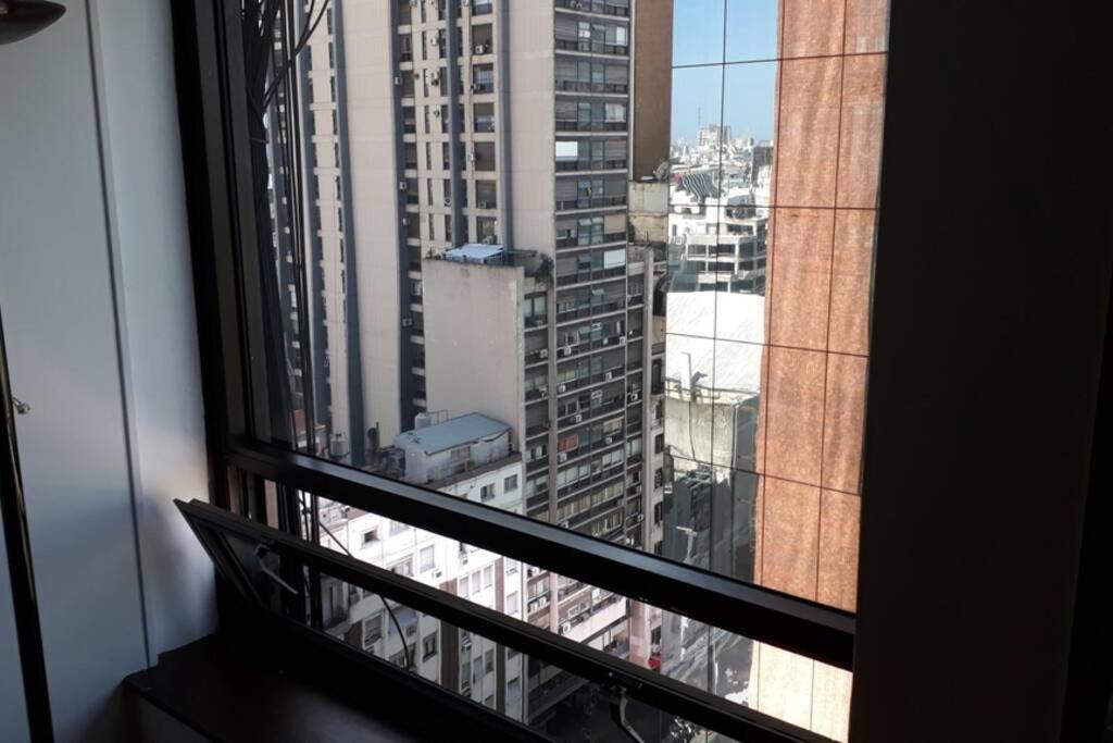 Siempre Bien En El Centro Y Cerca Del Obelisco 1 A 5 Pas *