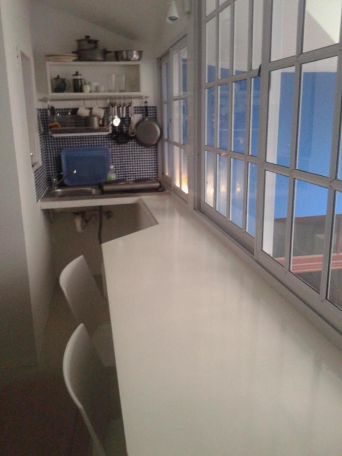 Habitación en casa particular Monoambiente Con Baño Privado Y Cocineta Dentro De Casa *