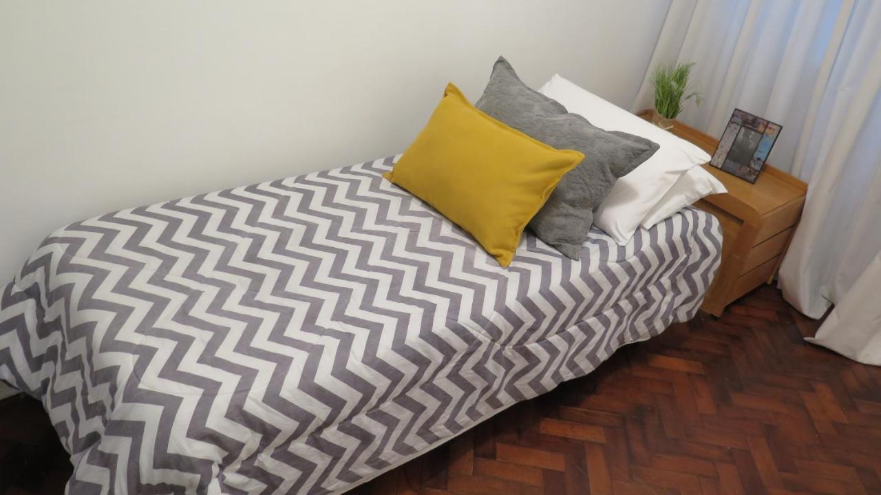 Fabulous&quiet Apartment+balcony In Barrio Norte. Your Easy Access To Buenos Aires!