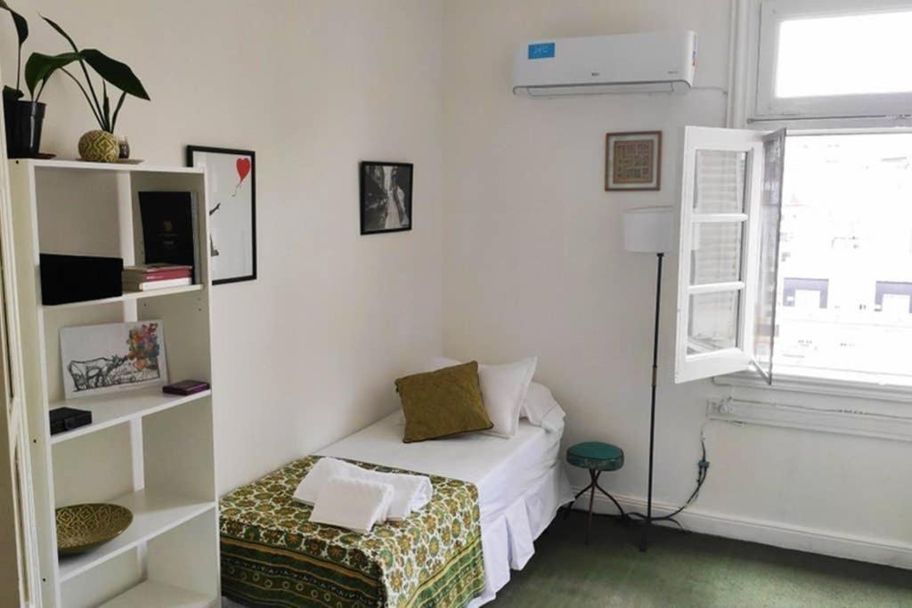 Amplio, Tranquilo Y Muy Luminoso Departamento De 3 Ambientes A Metros Del Obelisco Y Del Teatro Colón Ciudad Autónoma de Buenos Aires