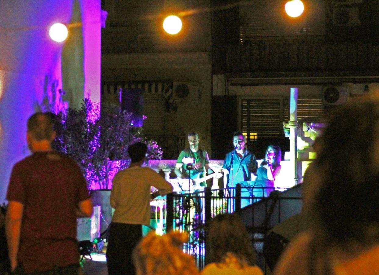 Voyage Recoleta Albergue
