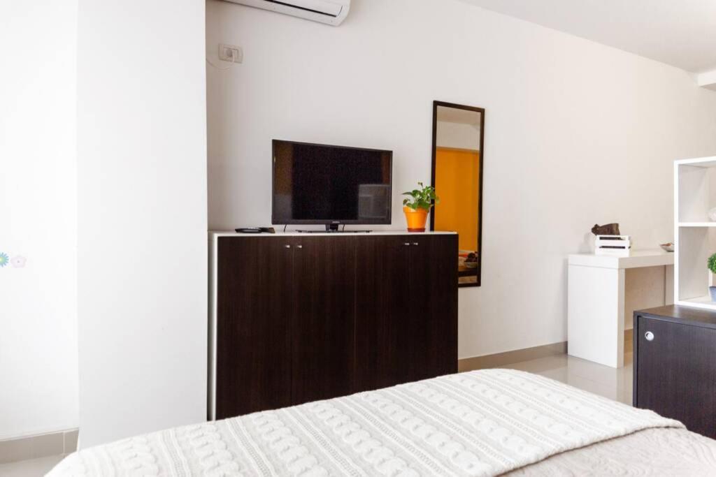 Apartamento Cozy, Lots Of Light, Great Location *