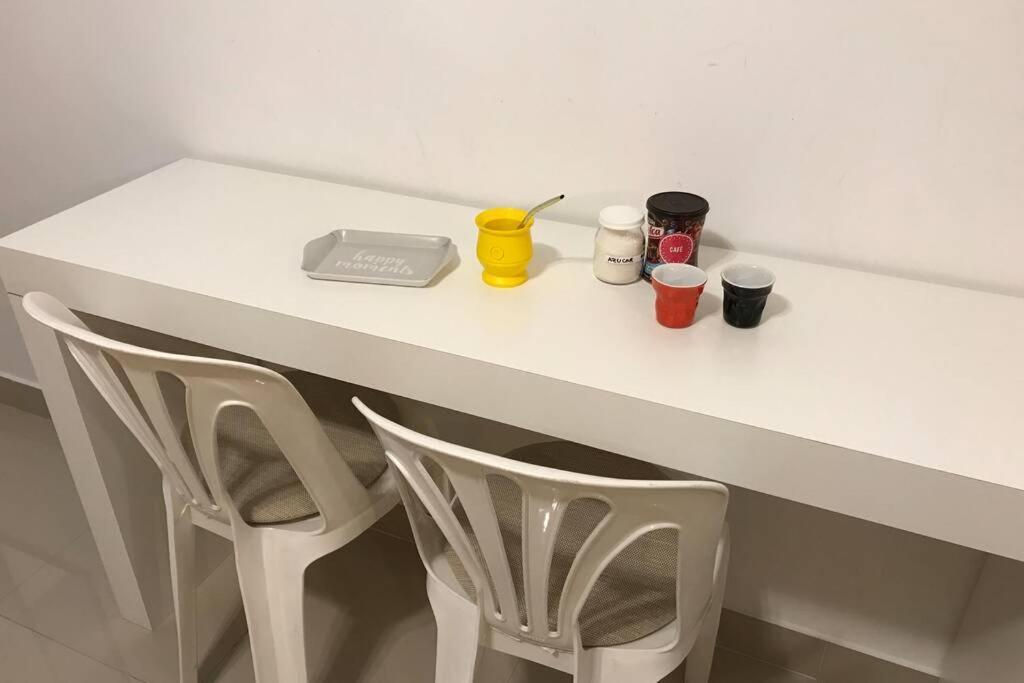Cozy, Lots Of Light, Great Location Apartamento *