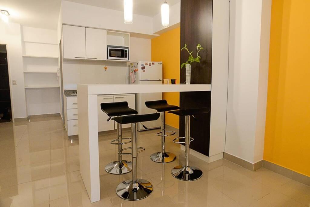 Cozy, Lots Of Light, Great Location Apartamento *