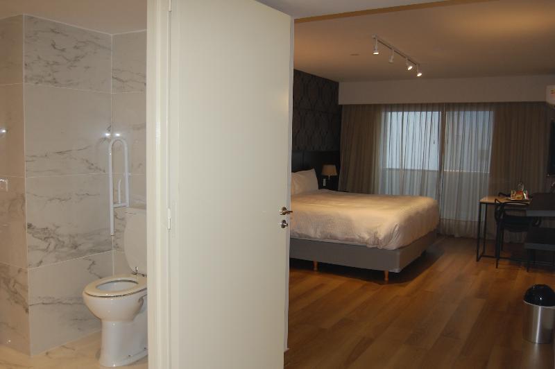 Aparthotel Avellaneda Aparts & Buenos Aires