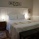 Zorzal Mane Petit Hotel