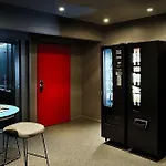 Pop Hotel