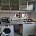 Bonpland, sol y color, dos ambientes con servicios