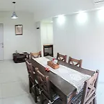 Departamento Al Frente, En Villa Del Parque