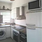 Departamento Al Frente, En Villa Del Parque